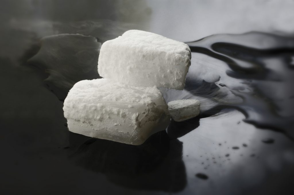 dreamstime_m_44521008 dry ice